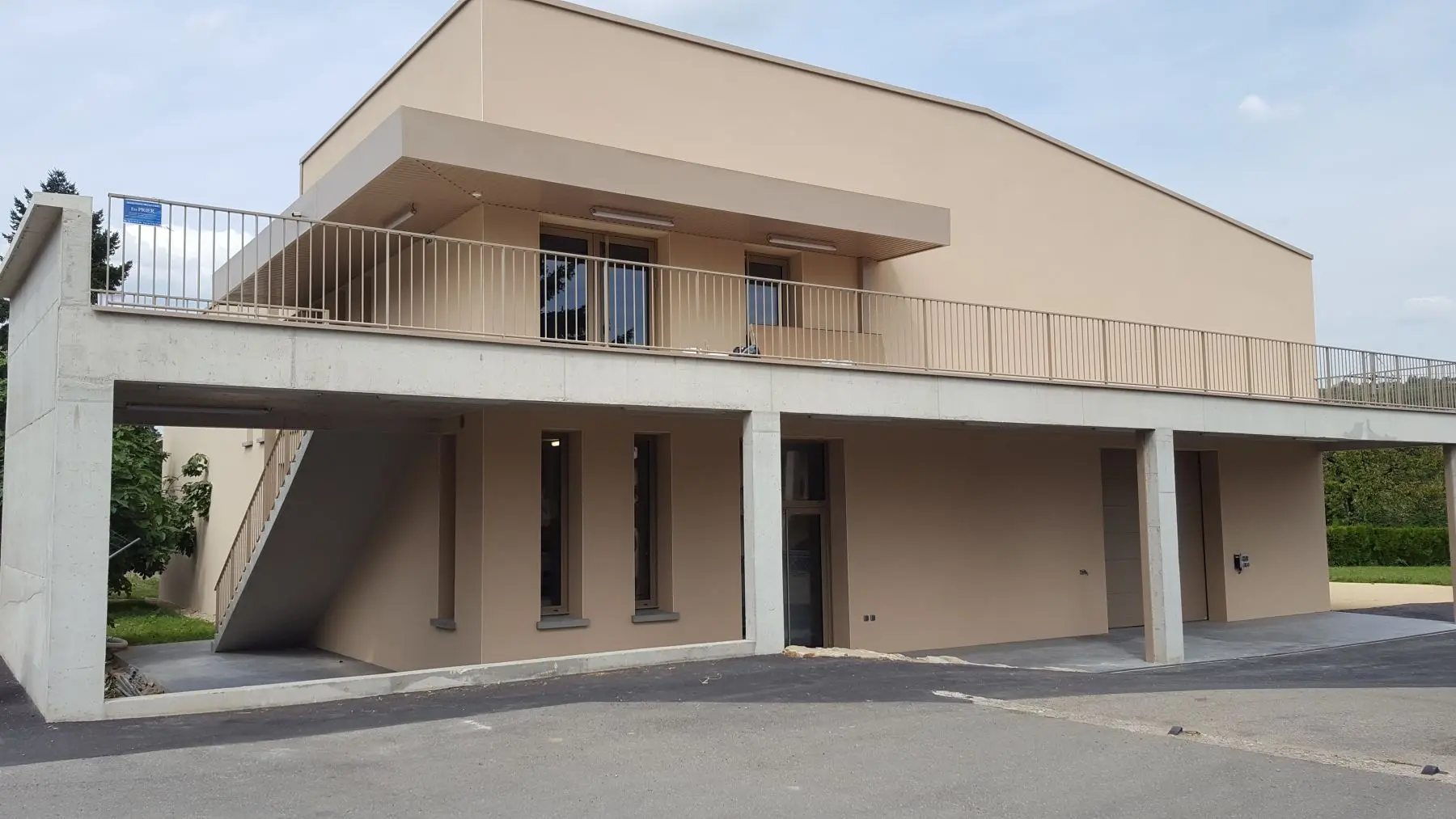 Garde-corps extérieur élégant